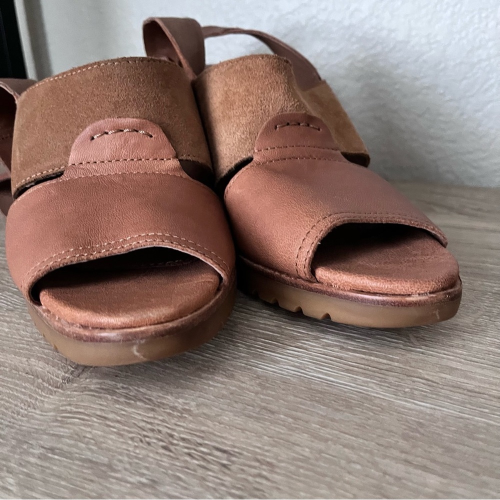 Women’s 9.5 Sorel After Hours Sandal Comfy Wedge in Camel Brown Leather - Picture 8 of 16